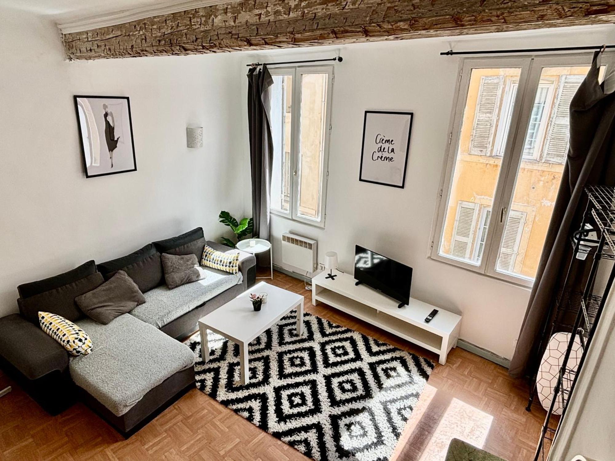 Apartment T1 Mezzanine Provencal *